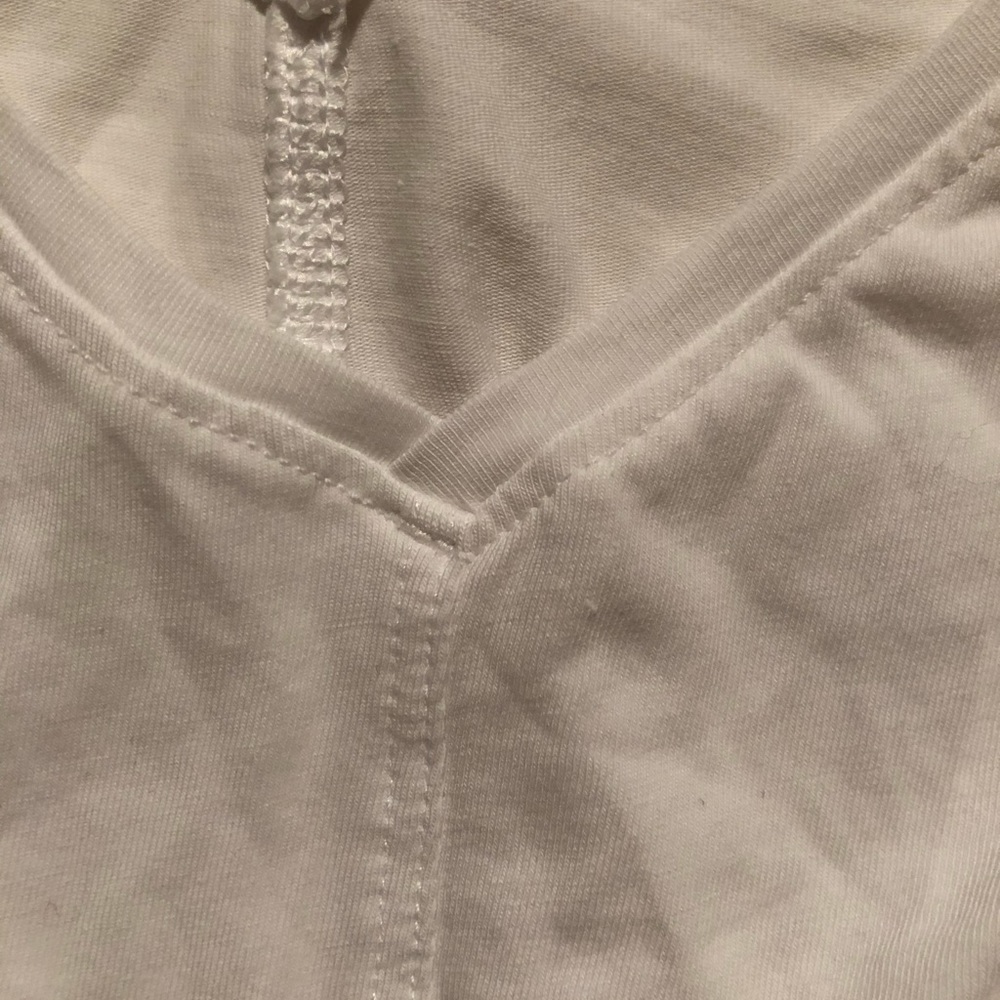 Lululemon ‘muscle’ tank - Picture 6 of 10